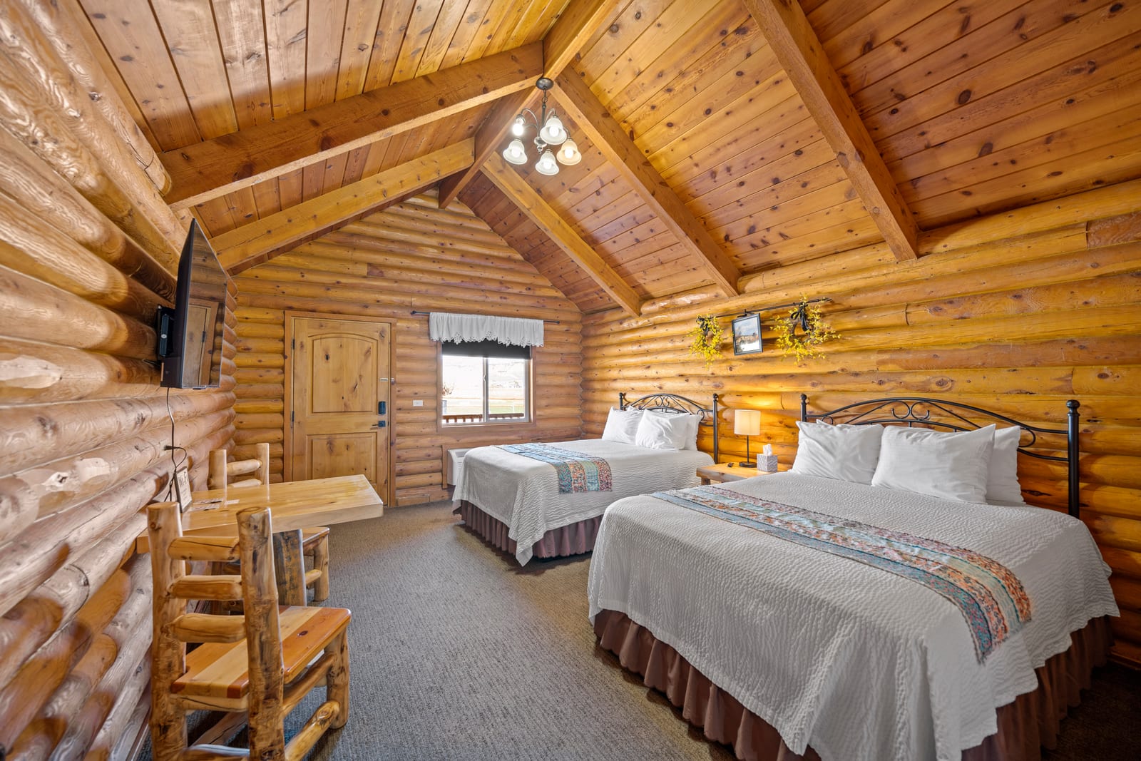 Cabin 6 at Log Cabins
