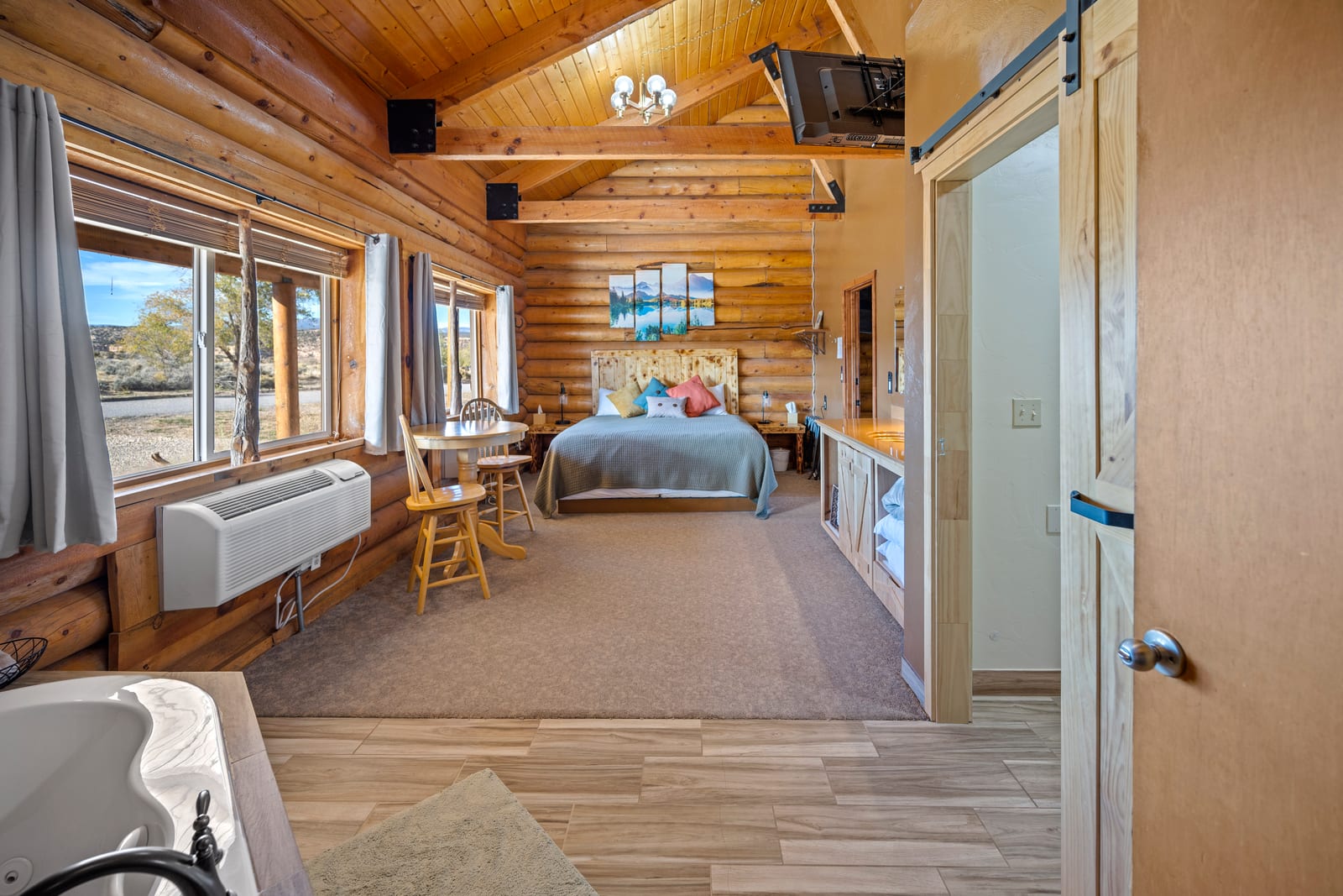 Room 1 at Ponderosa Inn