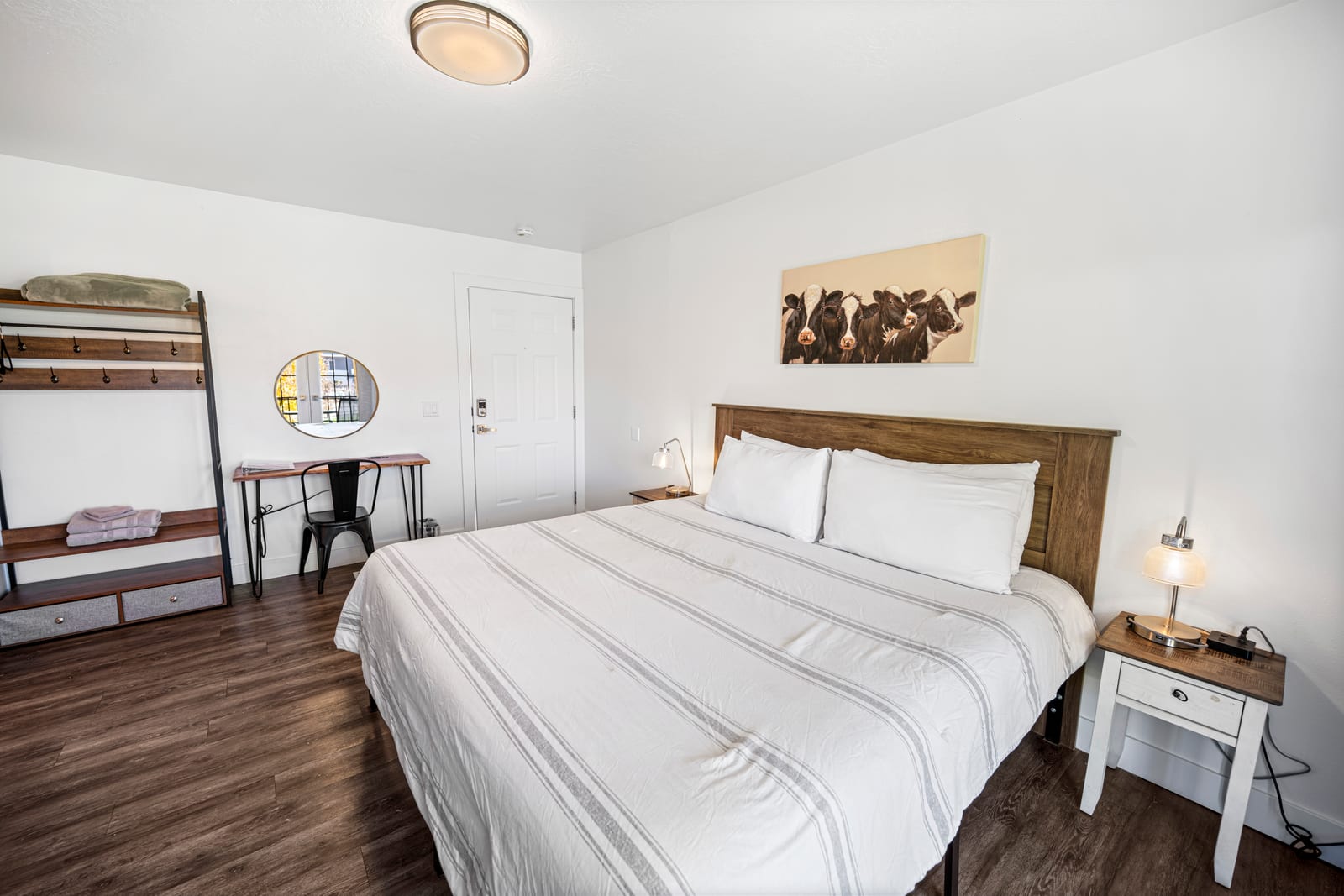 Room 4 at West Inn